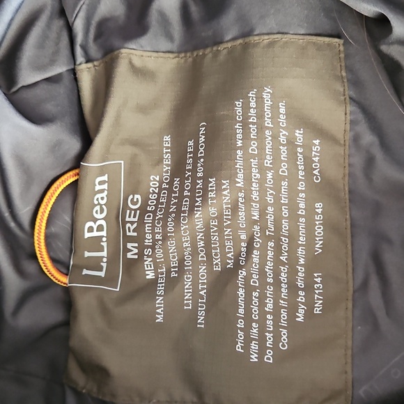 Men's L.L. Bean Moutain Down Green Puffer Quarter Zip Jacket Size Medium - Picture 3 of 8